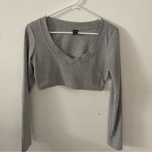 Long sleeve v neck crop top
